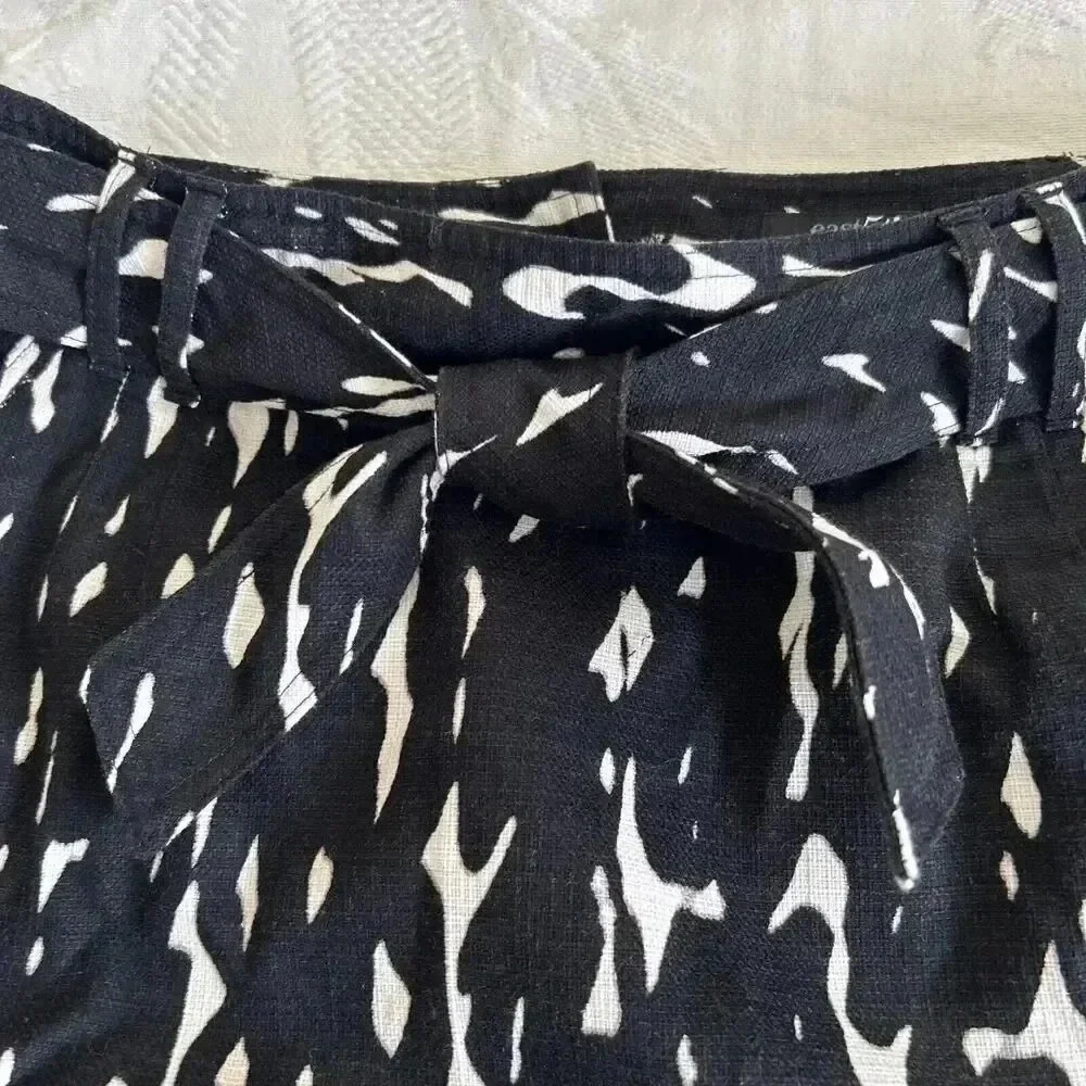 Black & White Cotton Knee Length Straight Skirt Lined Pockets East 5th Size10